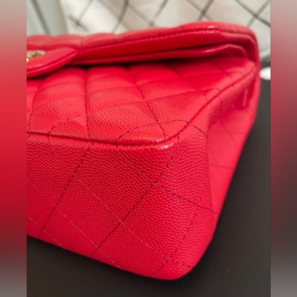 CHANEL SMALL CLASSIC DOUBLE FLAP - Picture 6 of 10